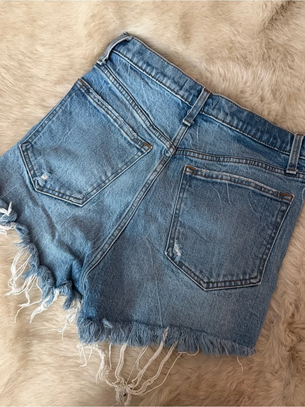 Abercrombie & Fitch Ultra High Rise Shorts